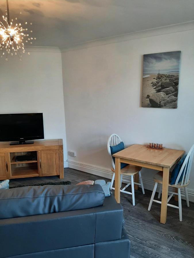 Beachmount Holiday Apartments Colwyn Bay Buitenkant foto